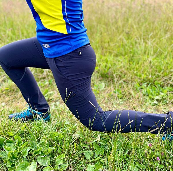 Ženske hlače Salewa Pedroc 2 DST W LIGHT PANTS - umetci od perforirane tkanine u području listova za bolju prozračnost